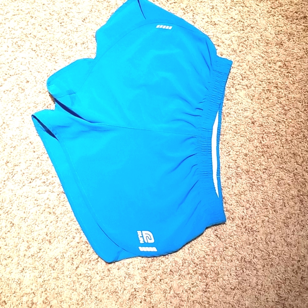 Running shorts